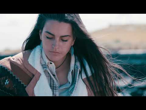 Steph Strings - 'San Remo' (CUBE Street Sessions)