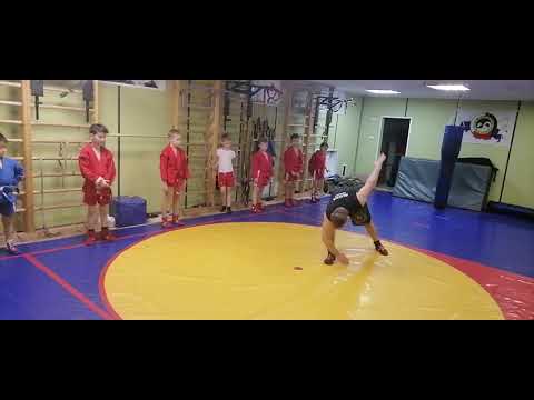 как сделать кувырок через плечо. ЗОМБИР Носов Александр