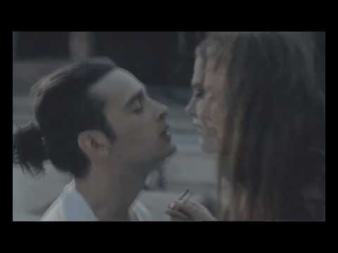 SERKO - EN TABLAS (VIDEO LETRA)