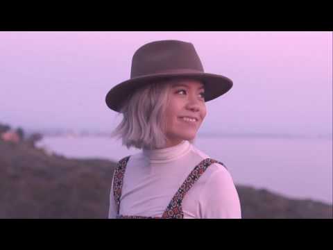 Gloria Kim - Feelings (Official Music Video)