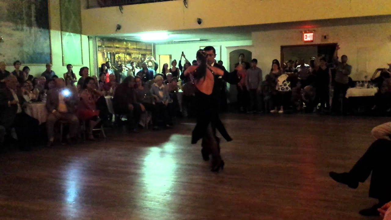 Argentine tango: Daniel Juarez & Alejandra Armenti - Festejando