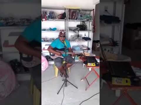 INACINHO BENA CANTOR DO FORRÓ 3M CANTA LARANJINHA ACOMPANHADO DE CÉSAR VIEIRA NOS TECLADOS
