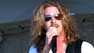 a father&#39;s love Bucky Covington