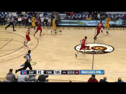 Jarrod Uthoff with 6 Blocks against the 905