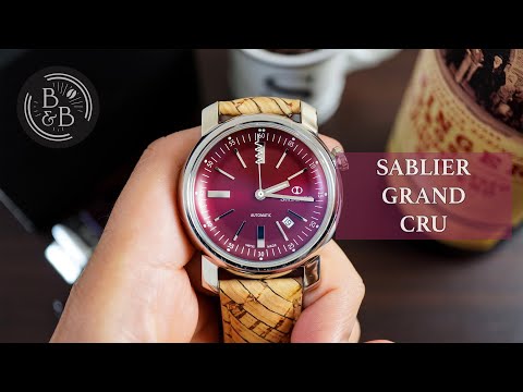 World's First Concave Crystal On A Watch - Sablier Grand Cru Review - Beans & Bezels