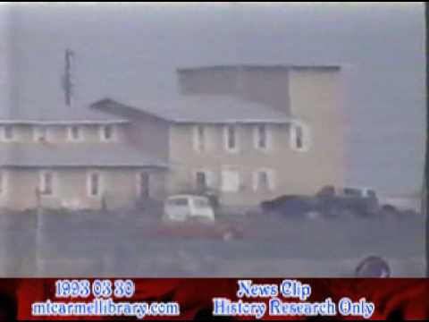 Day 31 930330 Waco News Clip 03