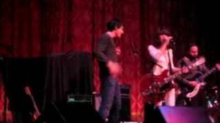 Feist - Mushaboom (live) w/Conor Oberst 11-19-05
