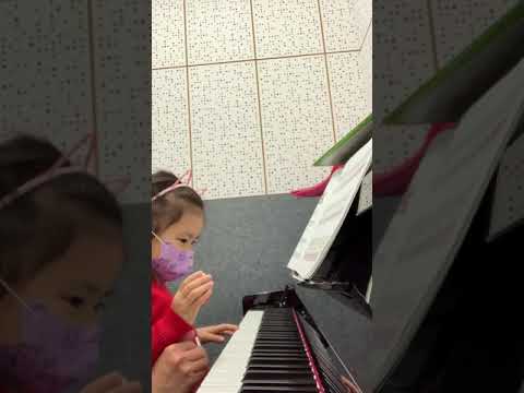 Sandy&rsquo;s Music Lesson (based in HA1) video.
