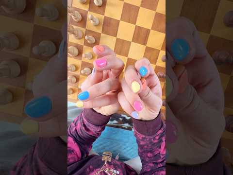 Est-ce qu’un homme a le droit de se vernir les ongles ? 💅 ￼