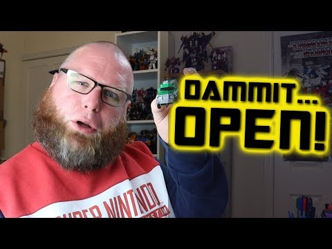 Dammit, Open: Revenge of the Repaints! Transformers and Gundam surprise toys unboxing!