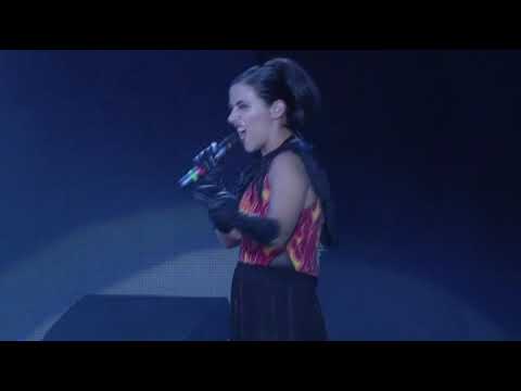 Miranda Una lagrima sobre el telefono