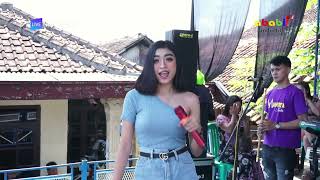 Download lagu KANG KAJI GAUL By SELLY MARSELA || MAHKOTA NADA LIVE NANGGELA - CIDAHU KUNINGAN mp3