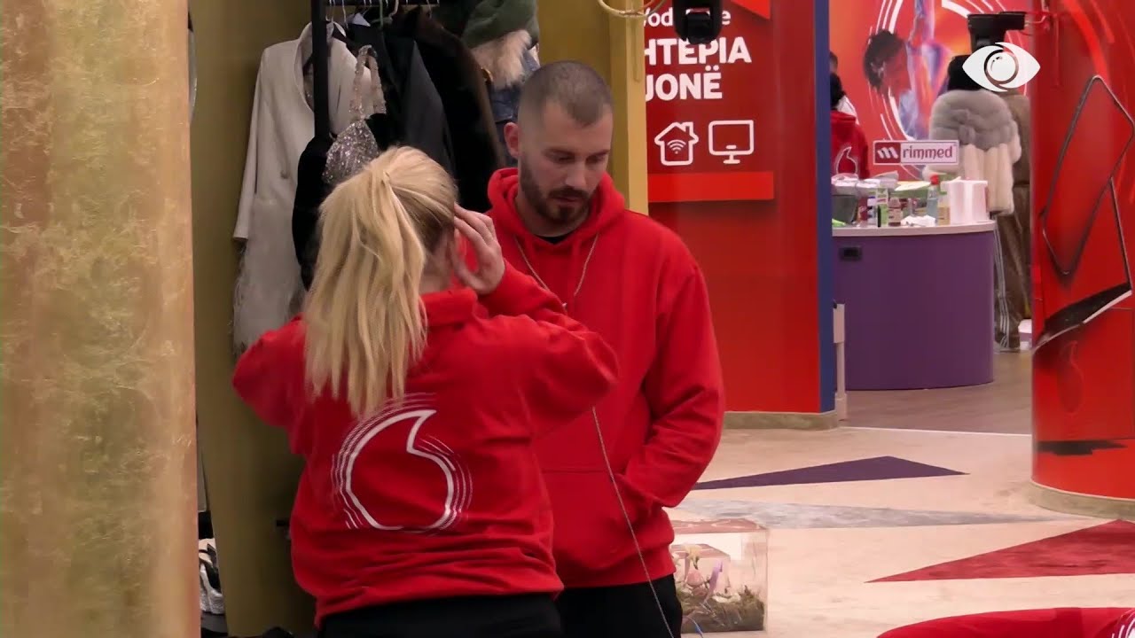 Heidi dhe Romeo bëjnë prova, skena finale nuk ka puthje, por përqafim…