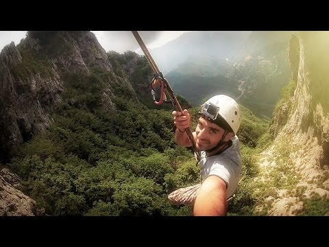 Altalena Monte Forato - Rope Swing Italia | Extreme Adventure - Ferrata e Arrampicata POV - Lucca