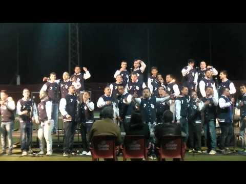 MURGA LOS TITI ROYS 2014 - PRESENTACIÓN Y PASACALLE