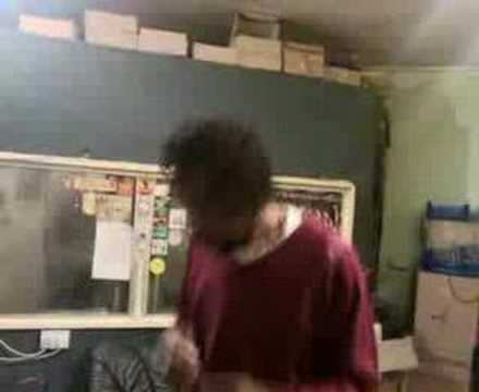 singer blue,pon the track