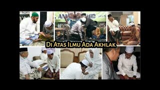 Download lagu Indahnya adab dan akhlak KH ANWAR ZAHID - DI ATAS ilmu ada akhlak mp3 Download lagu Indahnya adab dan akhlak KH ANWAR ZAHID - DI ATAS ilmu ada akhlak mp3