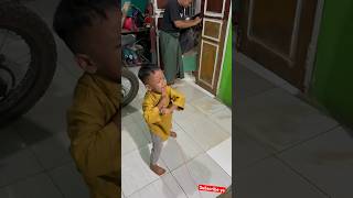 Download lagu Ga mau ngaji, gara gara layangan #davidsunairi #hidupdidesa #anakdesa #minivlog #layangan #ngaji mp3