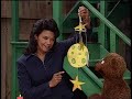 Sesame Street Baby Bear And Goldilocks Make A Mobile 1998