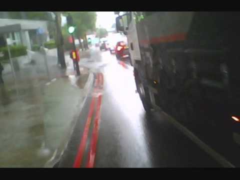 Lorry M3 CDL in cycling near miss (SMIDSY)