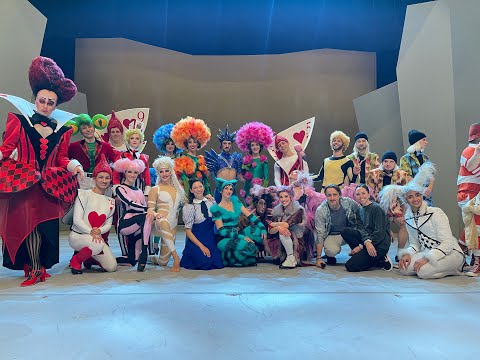 Backstage bei "Alice im Wunderland" - Staatsoperette Dresden - 2023