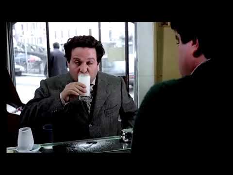 POZZETTO E IL BICCHIERE D'ACQUA MACCHIATO   GRATIS AL BAR