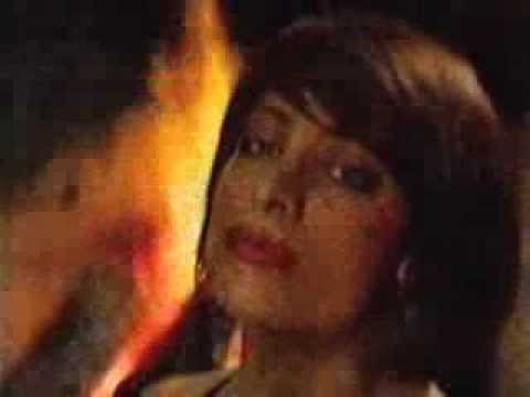 Alexia Vassiliou | Αλέξια - Οι Καμπάνες Χτυπούν - Last Christmas (OFFICIAL)