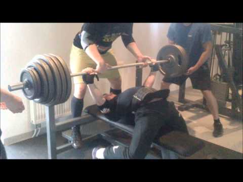Benchpress 210kg  - DEVIL FORCE TRAKOVICE