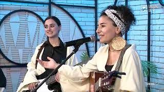 Առավոտ լուսո. Folkastic band