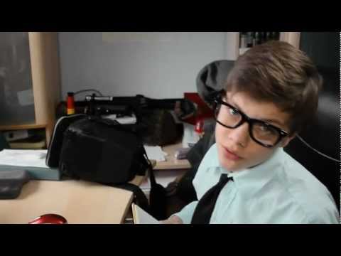 will.i.am - "Scream & Shout" ft. Britney Spears PARODY (OFFICIAL VIDEO) HD