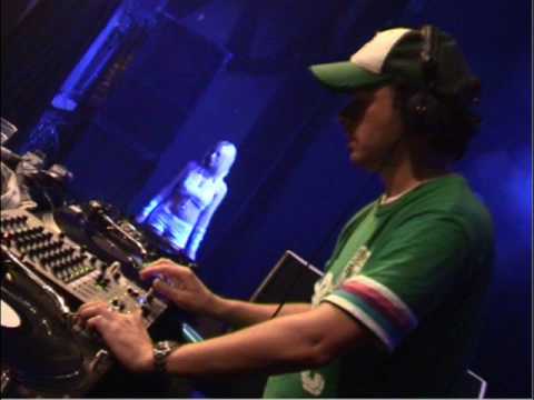 Andy C & DJ Hype B2B @ One Nation Valentines Special 2007 pt 5.