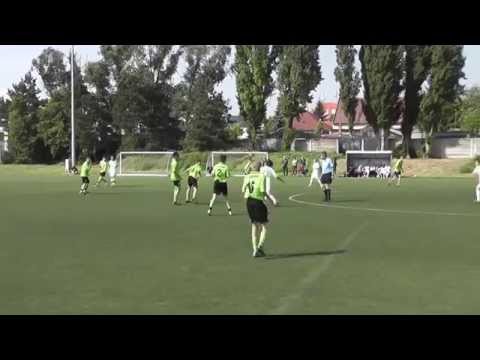 20.Futbalový zápas Vajnory SŽ - ŠK Slovan "D"  1:1   24.5.2015  HD video