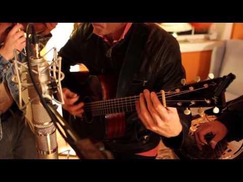 Love Canon plays Axel F