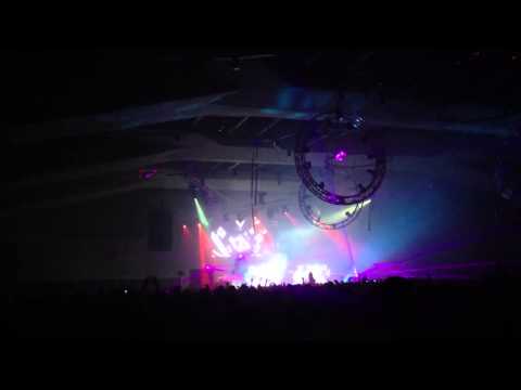 "SWEET RELOAD" - ALESSO LIVE @ FREQUENCY 2013 - EDMONTON, CANADA