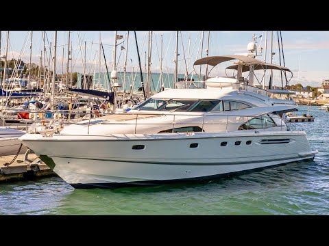 £495,000 custom refitted Yacht Tour : 2008 Setag Fairline Squadron 58