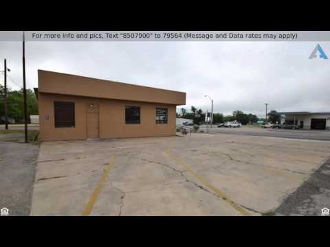 Priced at $195,000 - 405 Summit, Schulenburg, TX 78956