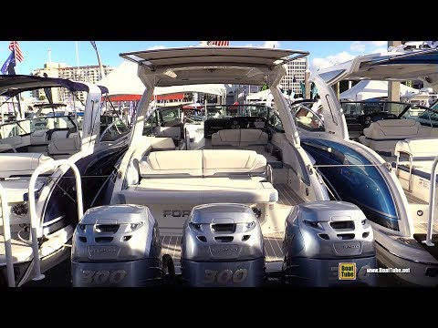2019 Formula 330 CBR Motor Yacht - Walkaround - 2018 Fort Lauderdale Boat Show