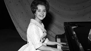 Brenda Lee ~ Rockin&#39; Around the Christmas Tree (1958)