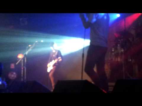 Slippery When Wet - I Believe (live at the Fly By Night Perth)