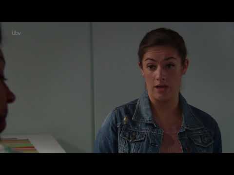 Things Get Tense in Moira's Hospital Room - Emmerdale