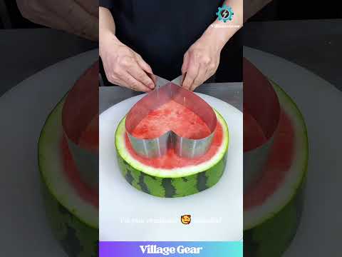 Watermelon Wizardry! 🧙‍♂️🍉 These Cutting Gadgets are NEXT LEVEL! #watermelonhacks #kitchengadgets