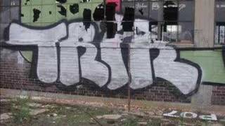 Toronto Graffiti - Trik is mad up!