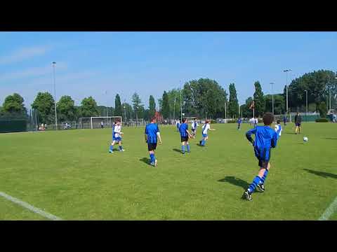 Het hele thuisteam is goed bezig, Elinkwijk komt er niet aan te pas.