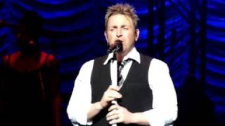 Johnny Reid- kicking Stones