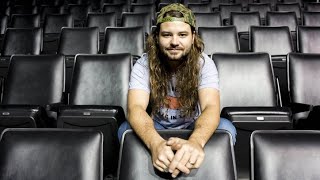 Watch Brent Cobb&#39;s Tale of Road Fatigue in &#39;Come Home Soon&#39; Video