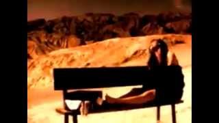 Alanis Morissette - You Oughta Know - Video - HQ