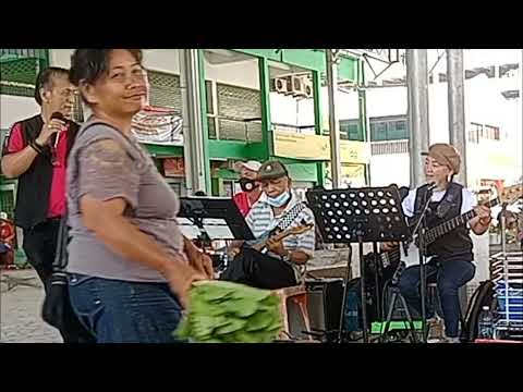 DENNIS & THE MOYOG SONGKOTOUN  BUSKERS