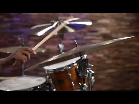 Istanbul Agop 24" Agop Signature Ride Cymbal - 2700g (AGR24-1120225Y)