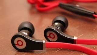 Video thumbnail for New Beats Tour Unboxing by UrAvgConsumer