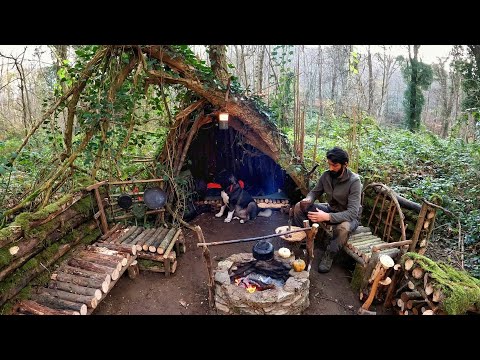 7 Tage Solo-Überlebenscamping im Regenwald, warme Bushcraft-Unterkunft, handwerkliche Fähigkeiten